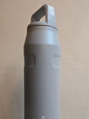 Stanley Ice Flow AeroLight water bottle with carry lid